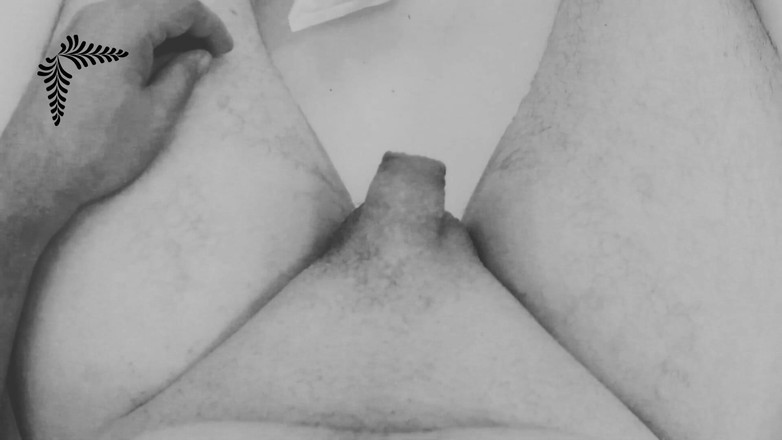 Dick Pants: Un porno retro în stil alb-negru
