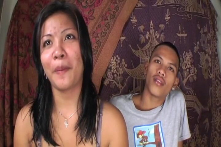 Asian Cuntz: Big ass asian getting her muff drilled