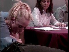 Anal seduction: Sexy blonďatá teenagerka je ošukaná uprostřed setkání