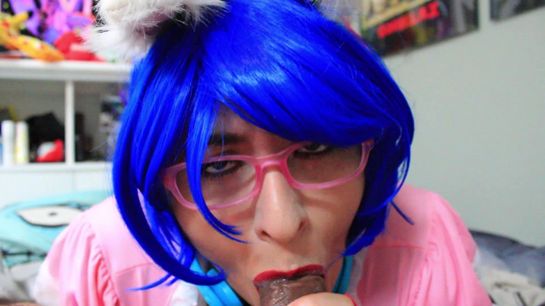 VickyVixen: Kitty Wants Her Milk Smite Parody