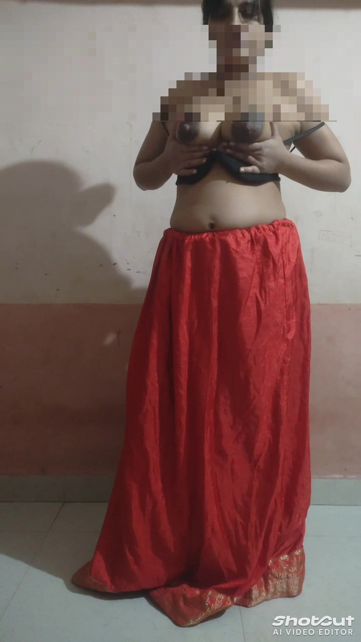 Dr_doom21: Die Schwägerin des Desi Chudakkad Village