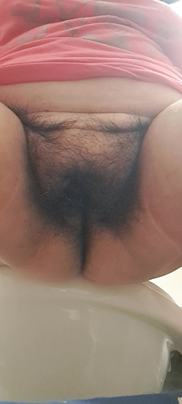 Mommy big hairy pussy: Rengöring av styvmammas slida sperma