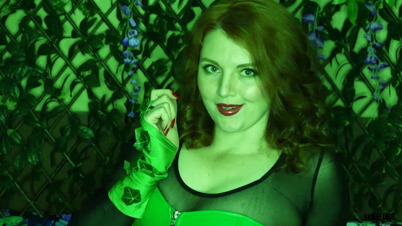 Haylee Love: Poison Ivy makes Robin her slave part 2