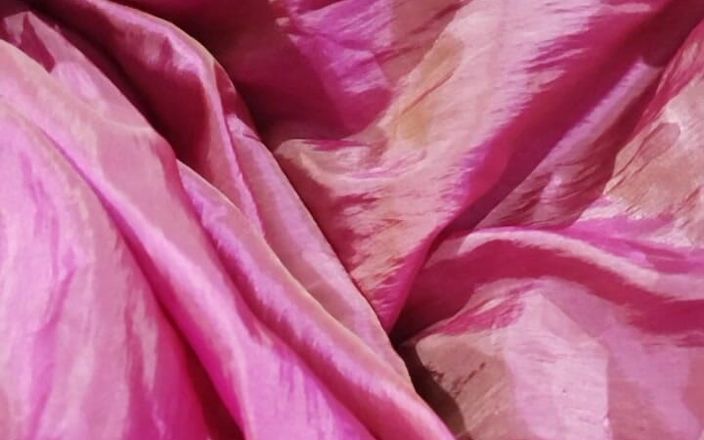 Satin and silky: 邻居哥的粉红色阴影缎面丝质萨尔瓦摩擦鸡巴头（39）