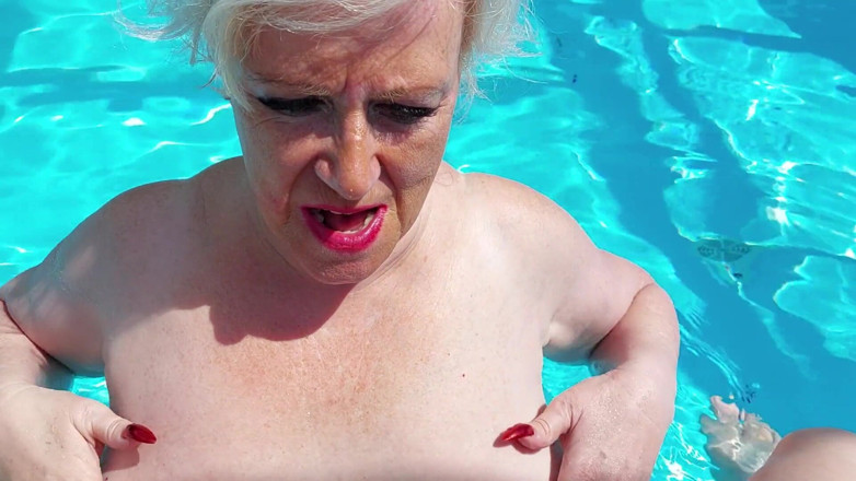 PureVicky66: POV kouření venku