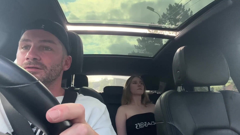 Mila Pie: Llamé al taxista con mi coño