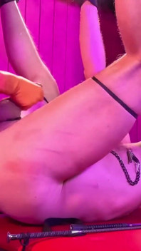 58.4 Sebatan Femdom BDSM