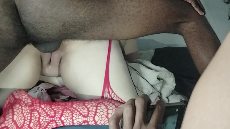 Cuckold Couple Swing: BBC talentueux entre dans la chatte d’une femme mariée et...