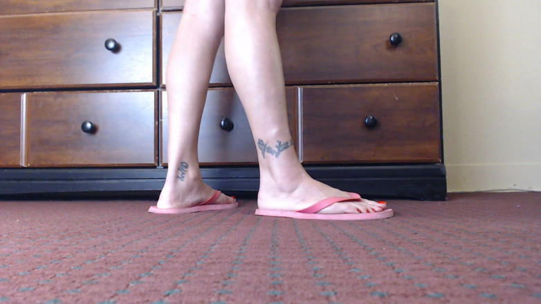 Abby Anna: Vuile voeten flipflops schoenenspel
