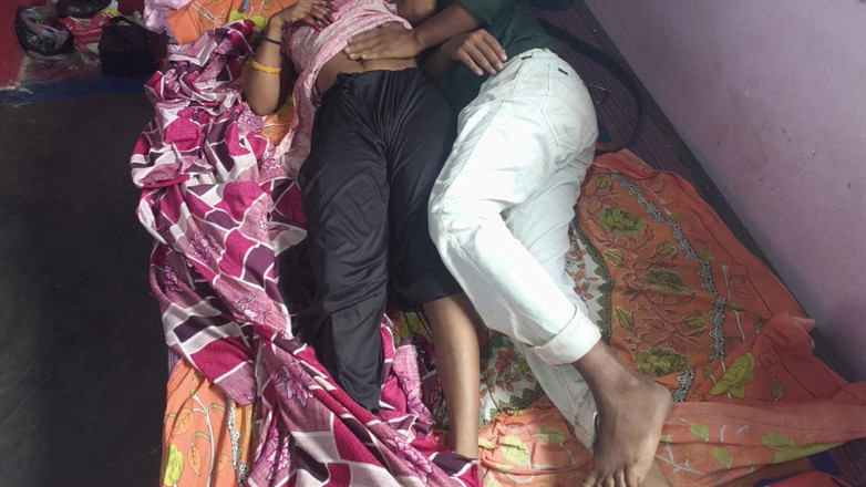 Sobha rani: Menina Ki Mast Relai vídeo hit vídeo