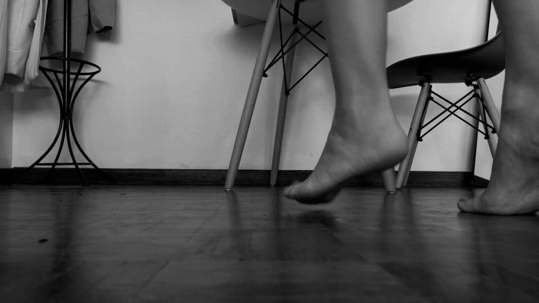 Kinky Lyrical: Füße und musik