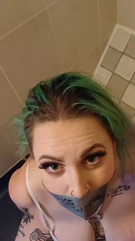Bambi Pisswhore
