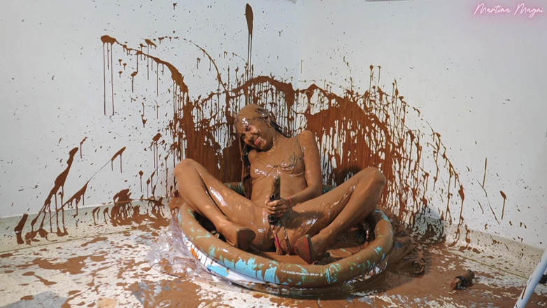 MartinaMagni: Mi puniscono con grandi quantità di cioccolato