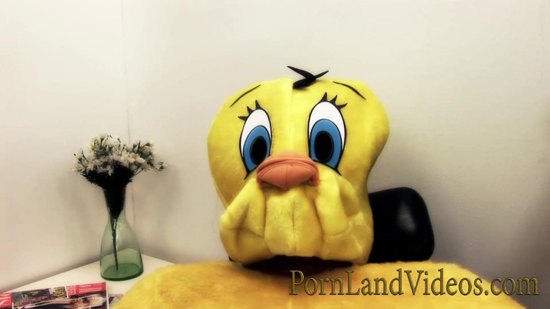 Pornland videos: 하이힐을 신은 발정난 의사