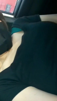 Mittags-masturbation im auto