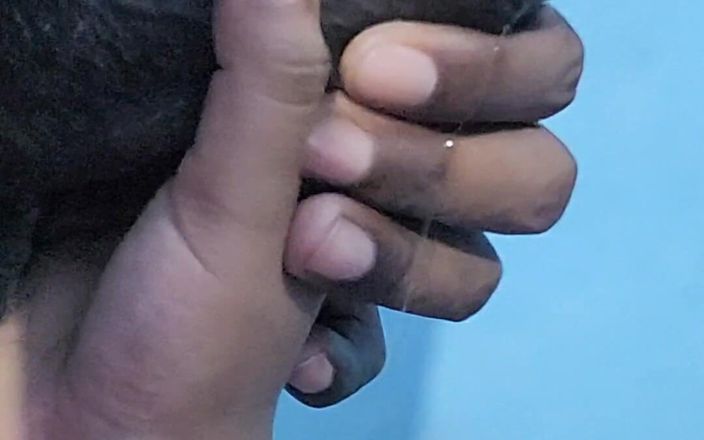 Hindisexvideo: Svägerska kysste svågers kuk på hindi ljud