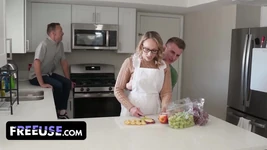 Pie and muschi: Olivers kein Nuss November endet mit Crystal's dampfenden stieftochter-Service