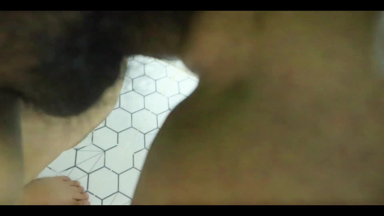 New241New: Pembantu Thailand, kepergok majikan, dientot di kamar mandi