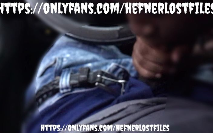 PlayboyHef: 在公园被一个吸了。