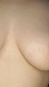 乳头玩挤压的乳头玩弄