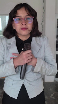 Enf latina teen reporterin ausgezogen