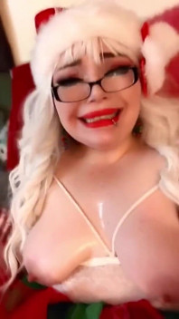 Noel kız arkadaşı emiyor ve sikişiyor