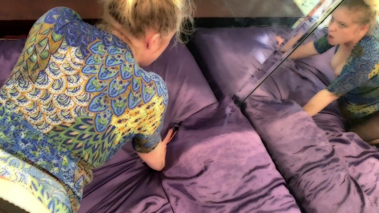 Erin Electra: My friend's stepmom is a MILF