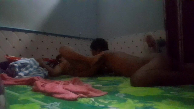 House wife: Fute-mă sexy fute-mi furios pizda soției în cameră, partea 01