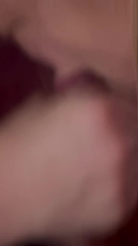 La miLF danni Jones e la lezione di biliardo