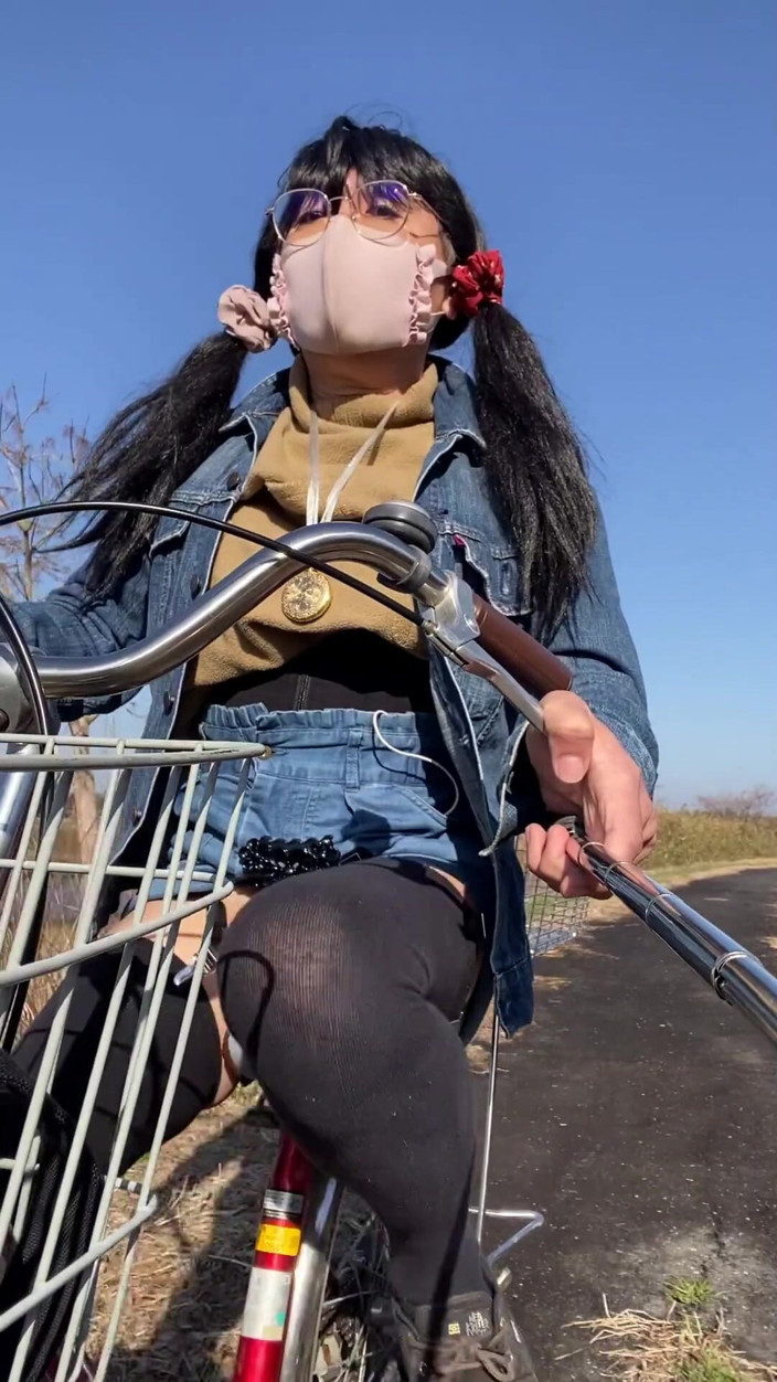 megu2002: No138 Tuck Cycling 7 марта Часть 2