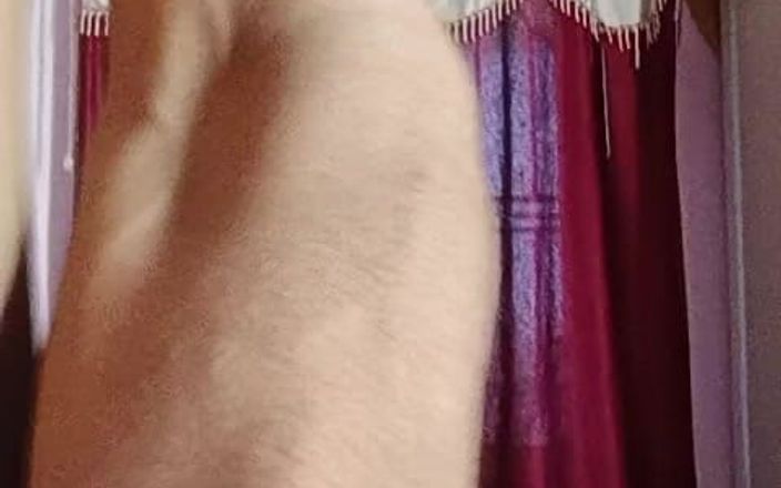 dghkt: Goutte d’eau en se tapant la bouche