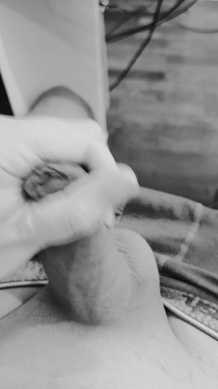 Lkdick8: Esplora le mie fantasie: una sessione bollente solo per te!