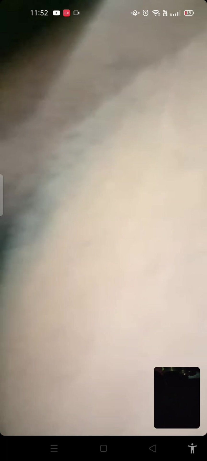 Benita sweety: Video call tango lagi ngobrol hot