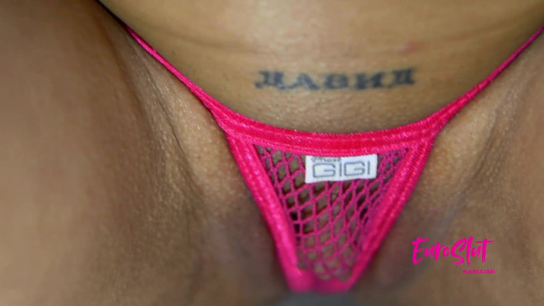 Euroslut: Великі трусики з клітором, збільшення дрочки