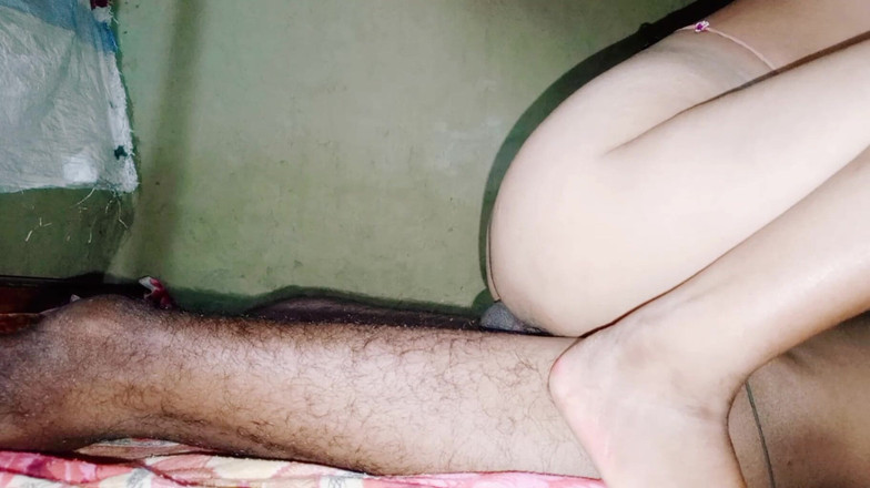 Treblsex: Quando o marido não está em casa, a cunhada é do...