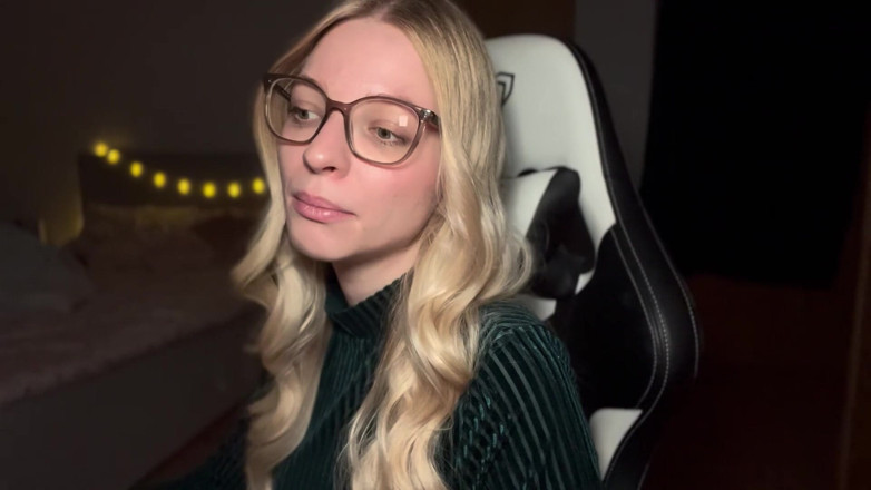 Goddess_Bella_Rae: Mužství je