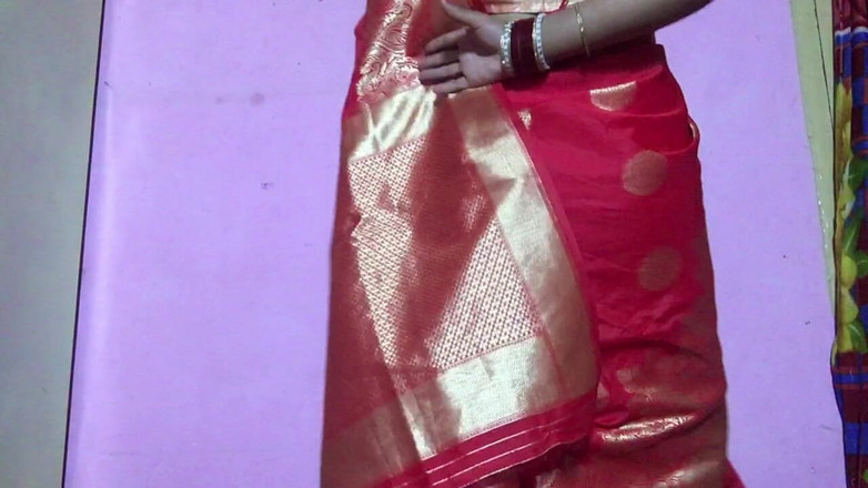 Couple's Diary: Recém-casada indiana fode duro com marido