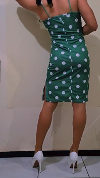 Polka dot, White Open De lae și masturbându-se