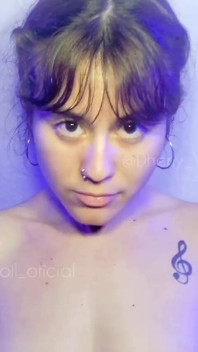 Taking My Favorite Shower, Hot Pee All Over My Body Directly From the Source