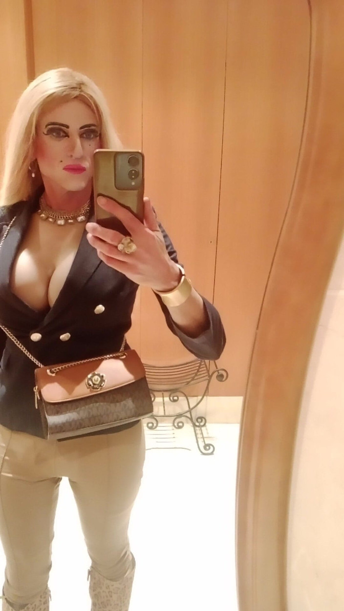 Tatiana Zorrita: Opuszczanie 3