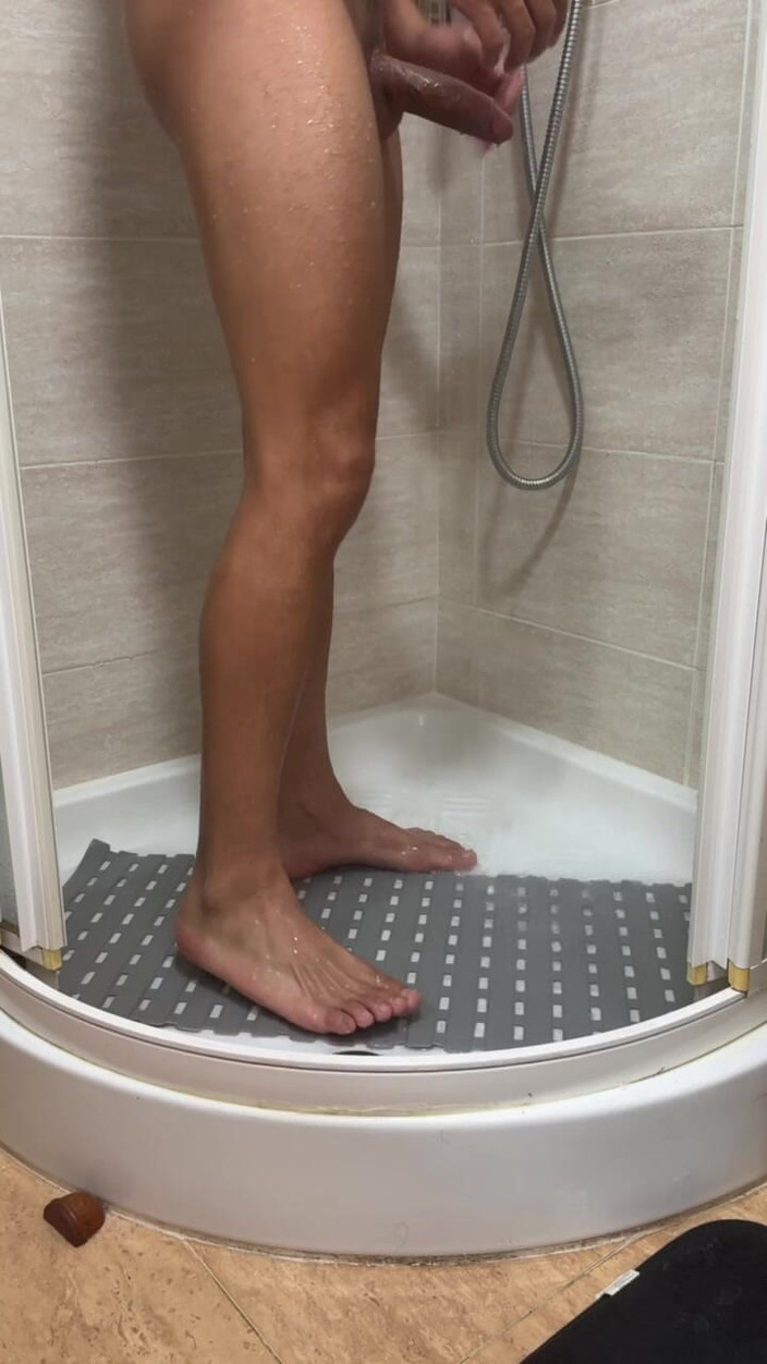 Alex Mira: Jerking off and Pissing in the Shower Before a Steamy...