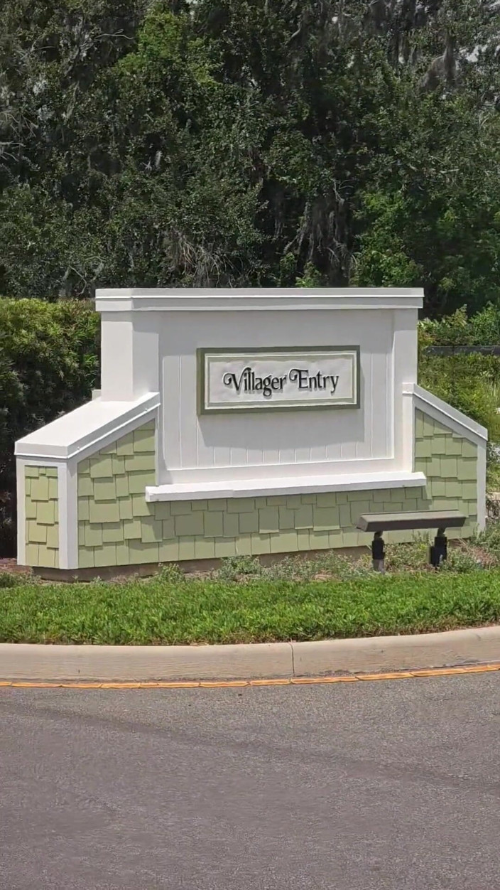 Annabelle Rogers: Join Me as I Go Golf Carting Around the Villages...
