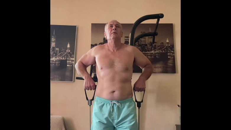Alex Igogo: Exercícios