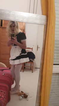 Look My Maid's Ass in Front of the Mirror.