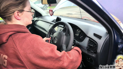 JessieHH: ¡Ayuda, mi auto no comienza!