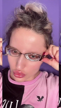 Findom Goaldigger tarafından dudak takıntısı klibi için tıkaç pout dönüşümü pompalıyor