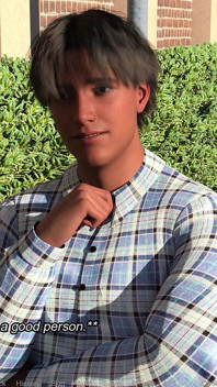 Come perdere la verginità 3 - Leo ha pressato di proposito le tette della sua insegnante di classe kate e è arrivato alla sua fantasia