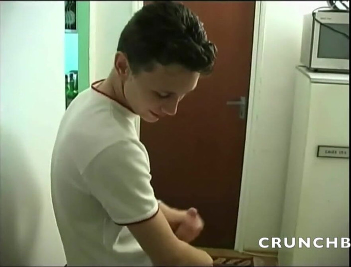 Crunch Boy: Young straight used by his gay friend - (No audio but music)