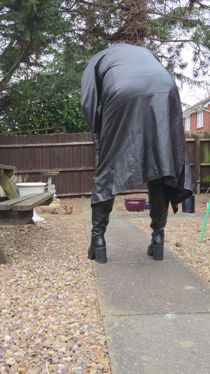 Leatherman63: レザートレンチコート