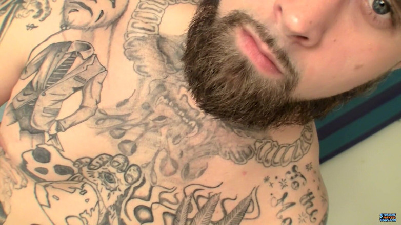 Straight naked thugs: Cumming Over a Porn Mag